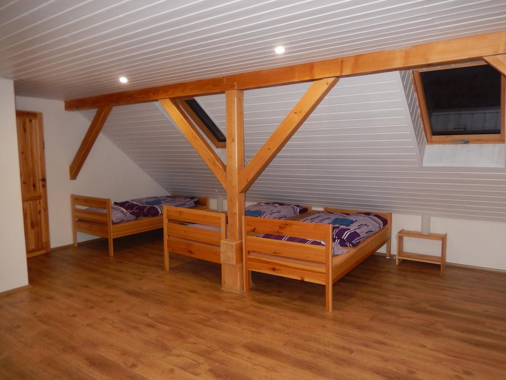 U Lochu Apartment